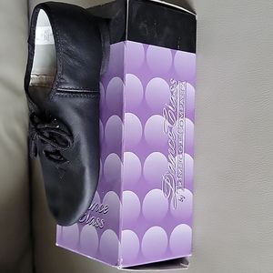 Dance Class ballet shoes